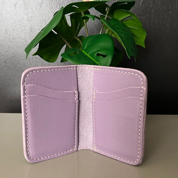 SOLD JELLYFISH VERTICAL BIFOLD WALLET Portland leather goods - Picture 1 of 3